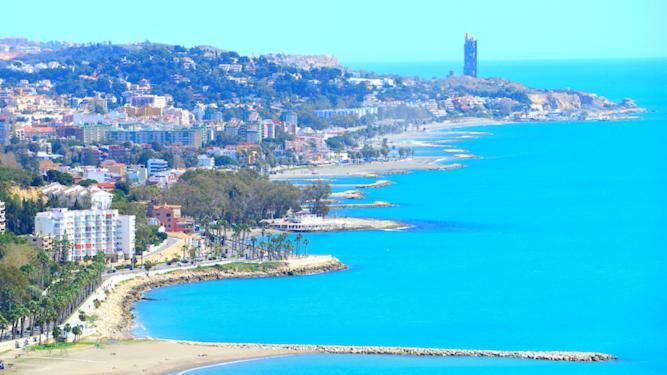 Apartamento El Bambu Cerca Del Mar Málaga Dış mekan fotoğraf