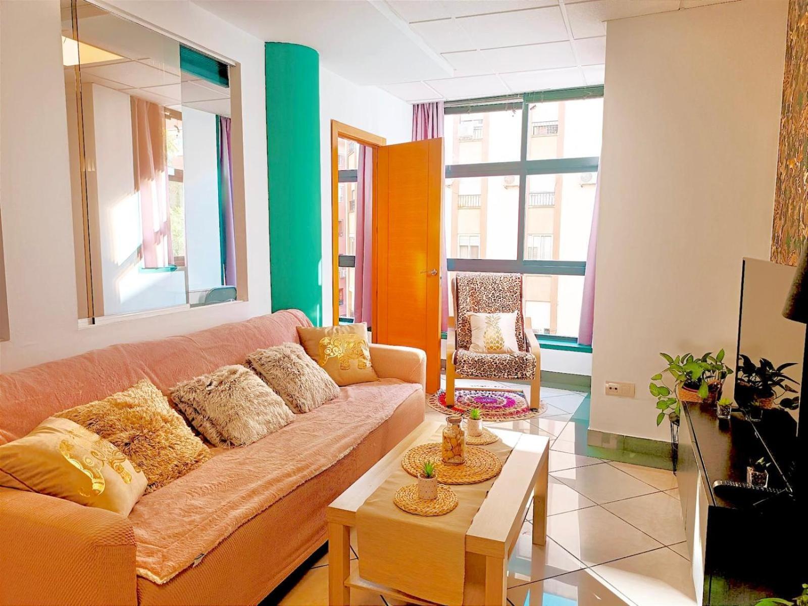 Apartamento El Bambu Cerca Del Mar Málaga Dış mekan fotoğraf